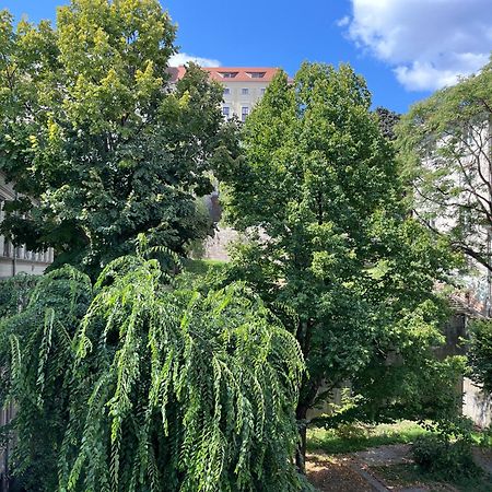 Sunny Studio At The Castle Budapest Bagian luar foto